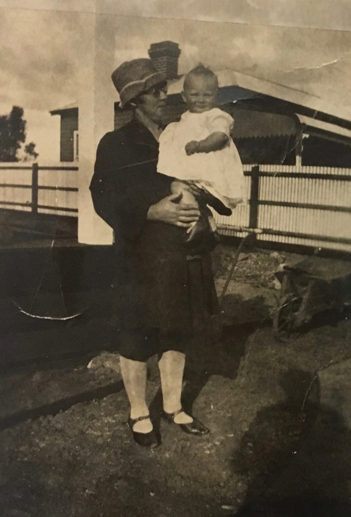 IMG_4587 valda and mum